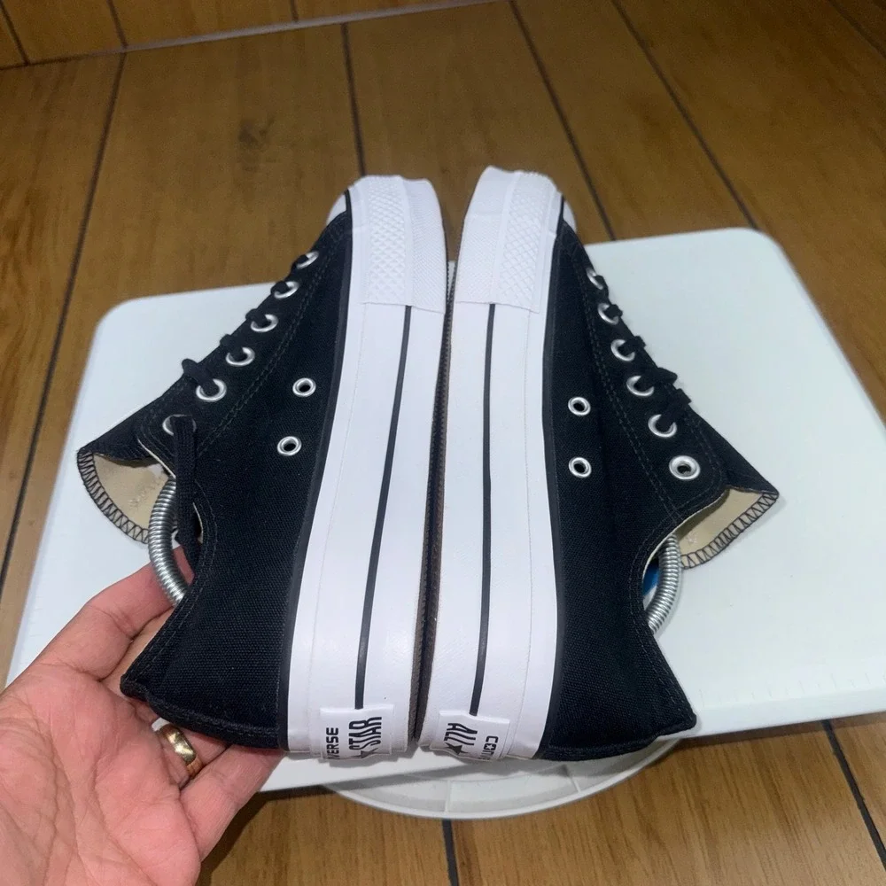 Converse Chuck Taylor All Star Lift Platform Black Canvas LowTop 560250C Women 8 - Picture 11 of 16